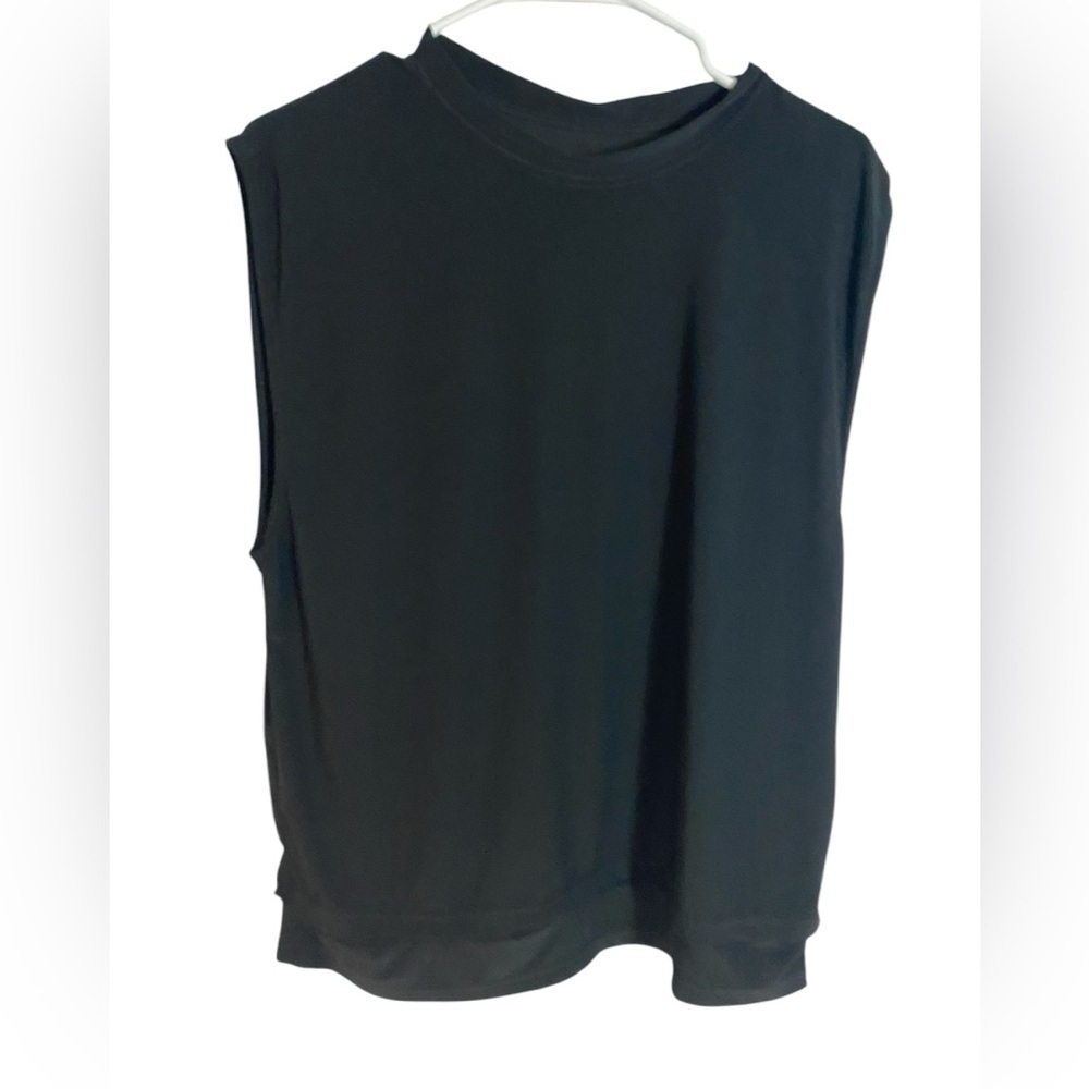 Black Sleeveless Top